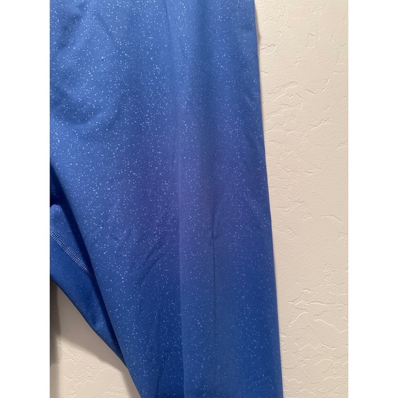 Torrid - Picture 2 of 3